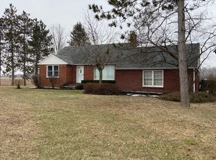 11075 Wilkes Rd, Yale, MI 48097