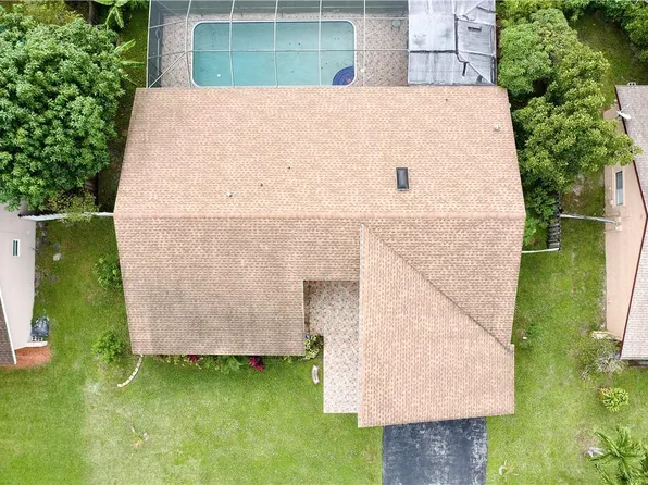 8310 NW 54th Court, Lauderhill, FL 33351