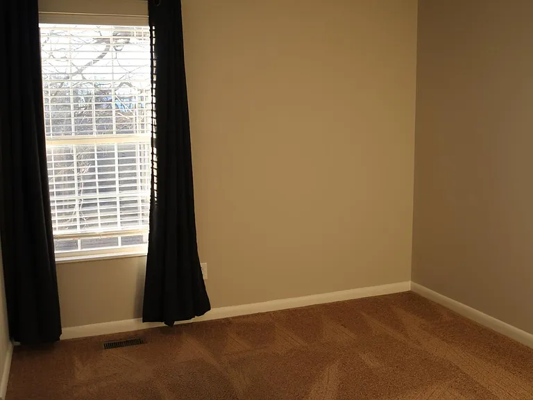 3312 Trevor St — Photo 12