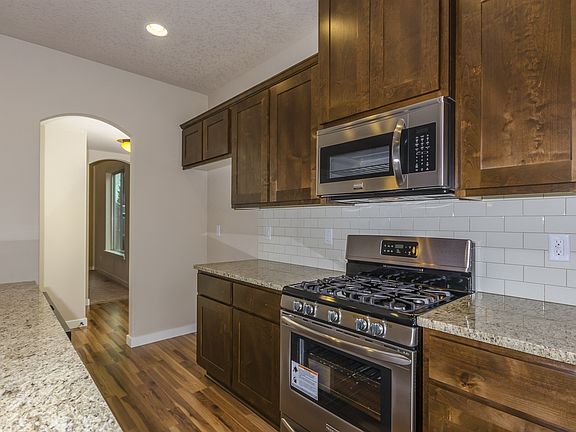 5th image of 7517 NE 123rd Ct