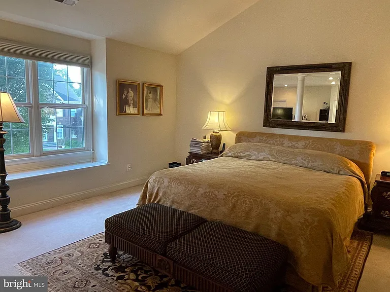 6915 Bonheim Ct — Photo 20