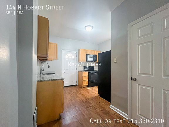 3rd image of 144 N Hobart St
