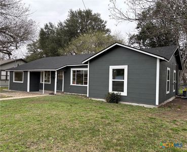 964 E Mountain St, Seguin, TX, 78155