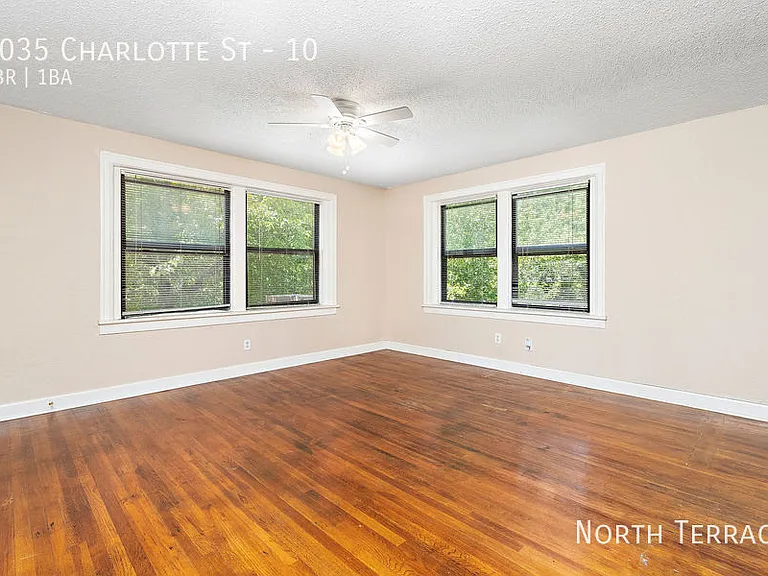 4035-4039 Charlotte — Photo 27