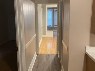 1441 W Flournoy St #1F, Chicago, IL 60607