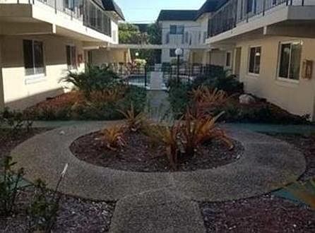 2nd image of 1010 SE 15th St APT 112