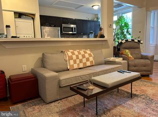 1214 Spruce St APT 4, Philadelphia, PA 19107