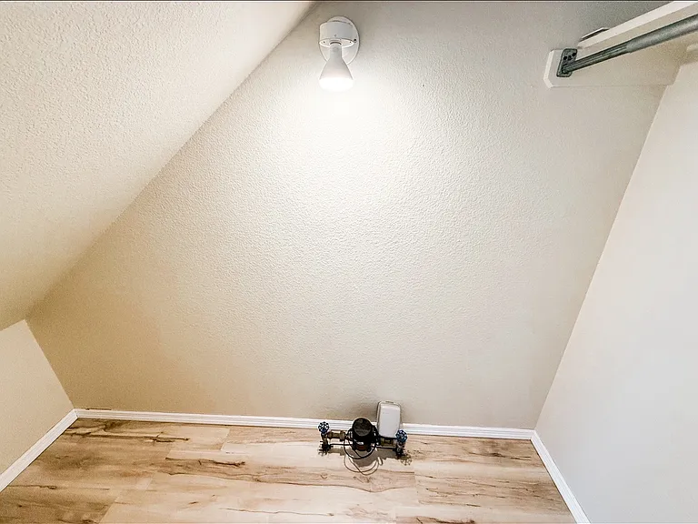 4007 Balmoral Dr — Photo 24