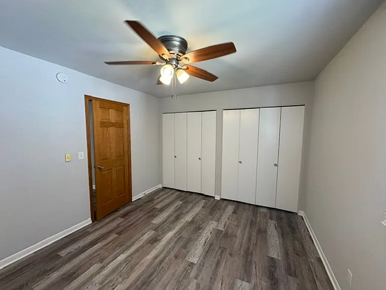1694 Molitor Road — Photo 12