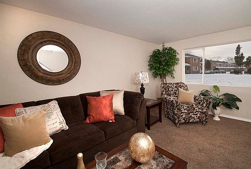 2nd image of 23855 Banbury Cir APT 4