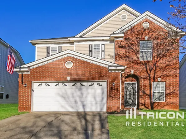12311 Cumberland Cove Dr, Charlotte, NC 28273