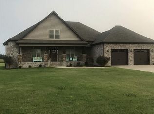 15338 Quinn Rd, Athens, AL 35611