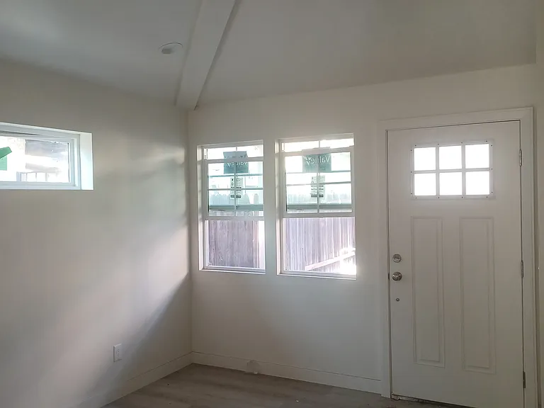 5829 Bonfair Ave #2 — Photo 4