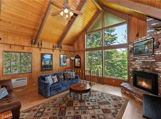 535 Pioneer Rd, Lake Arrowhead, CA 92352