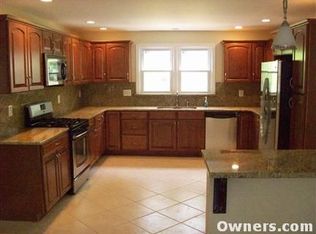 311 Monmouth Dr, Cherry Hill, NJ 08002