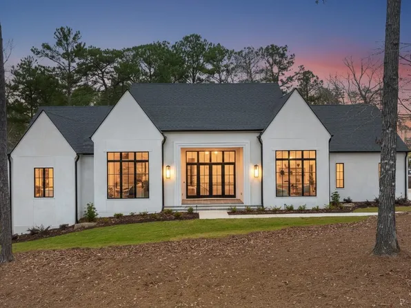 1131 Broadpoint Dr, Greensboro, GA 30642