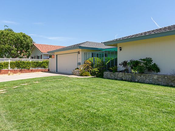 2nd image of 2135 Blackmore Ct