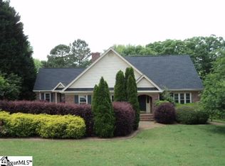 910 Taylor Rd, Greer, SC 29651