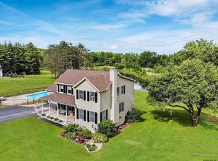 12 Featherbed Ln, Ballston Spa, NY 12020