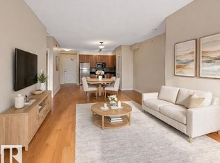 9819 104th St NW #304, Edmonton, AB
