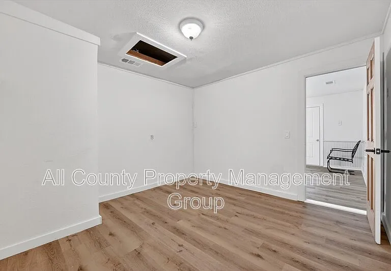 4709 Mayfair St — Photo 27