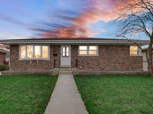 649 W Ronald Dr, Addison, IL 60101