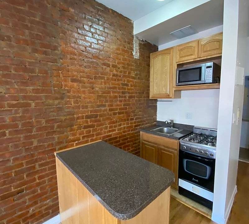 1st image of 408 E 88th St #3AA