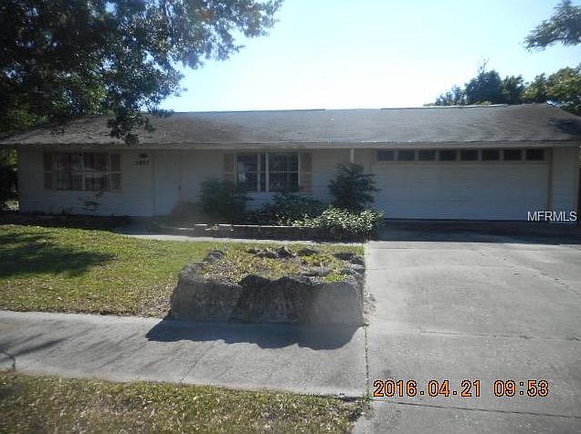 1st image of 5807 Clover Ln