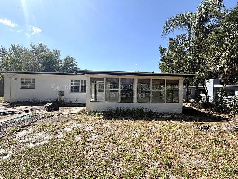 1947 Summerfield Rd — Photo 21