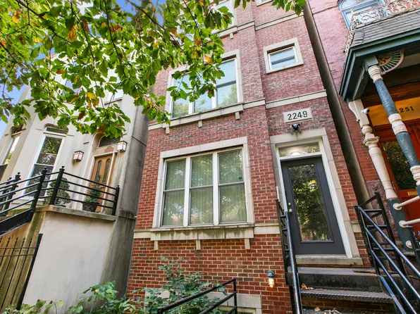 2249 W Monroe St APT 4, Chicago, IL 60612