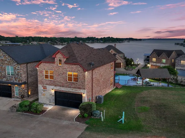 178 Marina Dr, Mabank, TX 75156