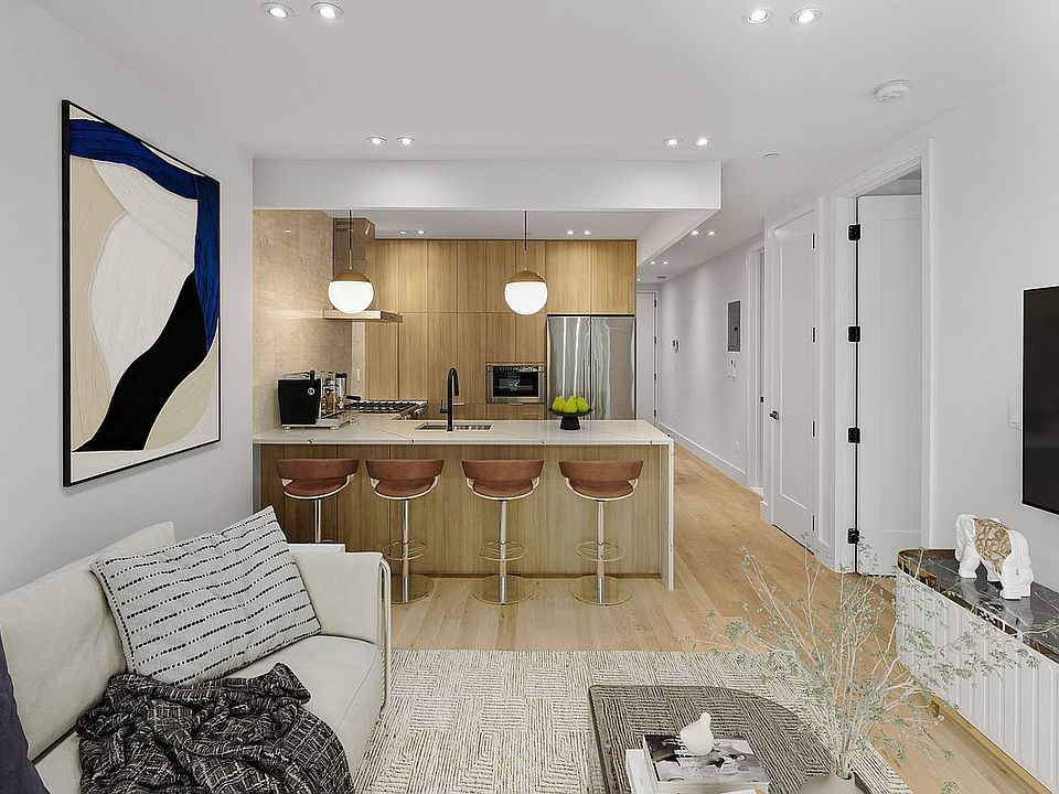 1st image of 820 Classon Ave #2R
