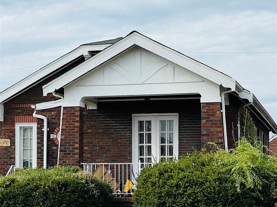 1st image of 5947 Park Ln