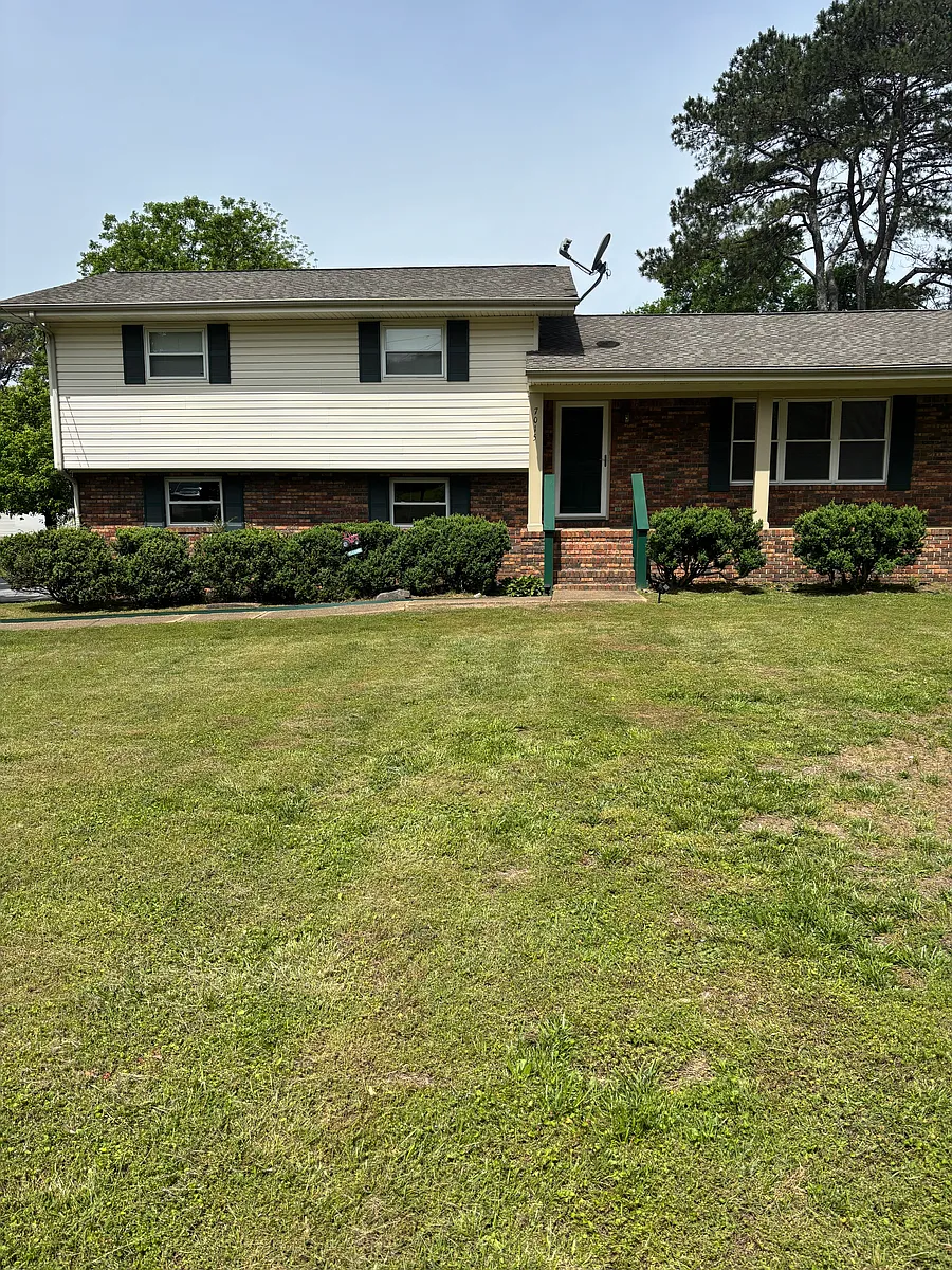 Building Photo - 7015 Sylar Rd