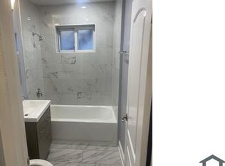 8020 S Yates Blvd #3C, Chicago, IL
