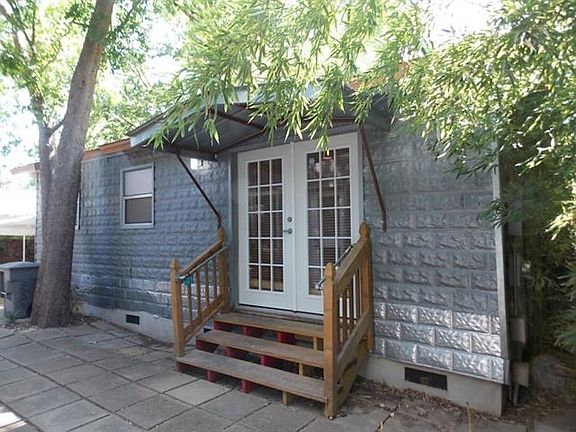 2nd image of 1303 Kinney Ave #B