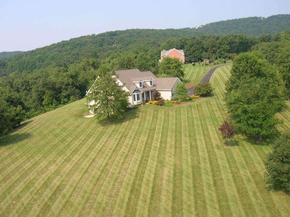 1st image of 16895 Stormy Dr