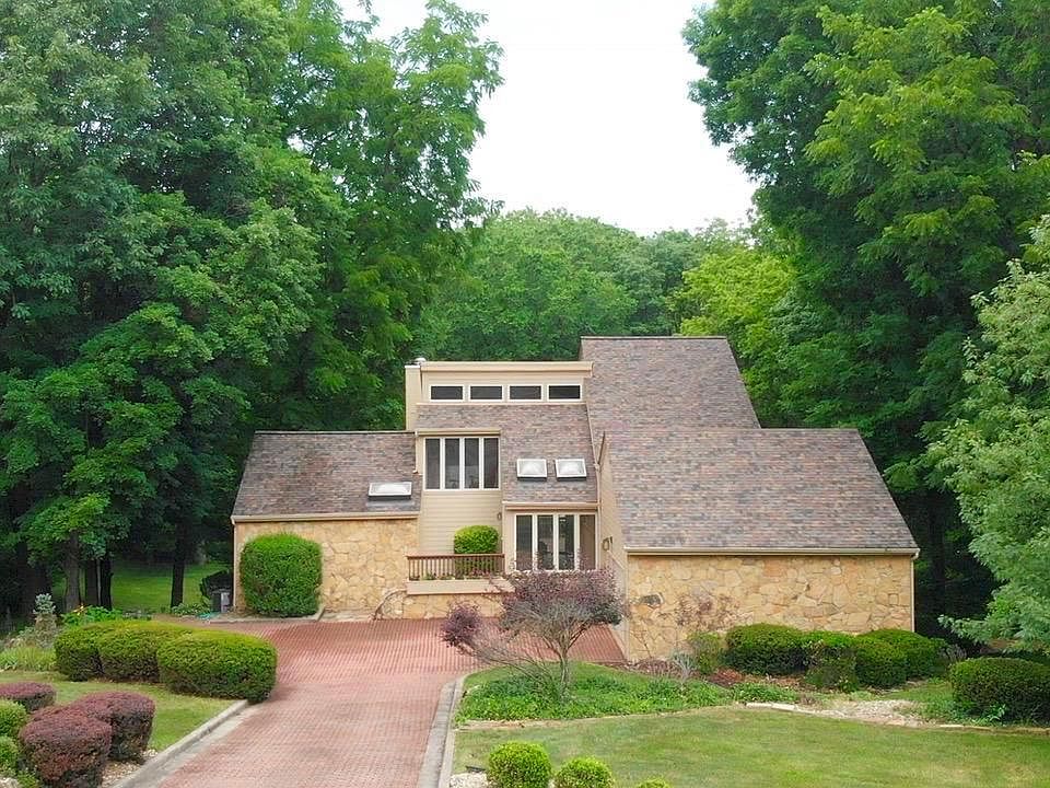 1st image of 4 Ginger Woods Ct