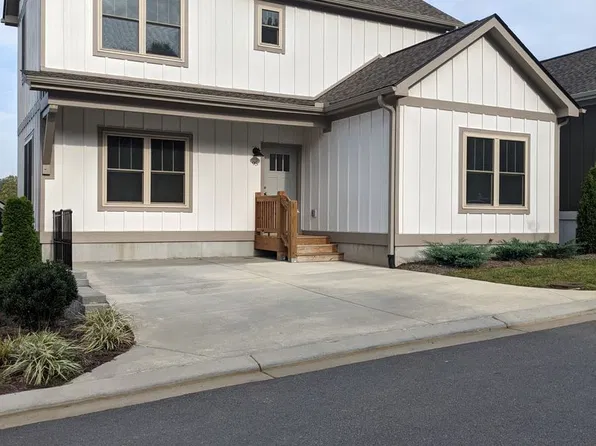 95 Wheeler Rd, Weaverville, NC 28787