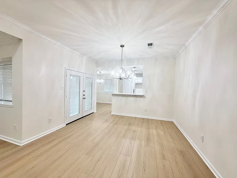 236 Almond Dr — Photo 13