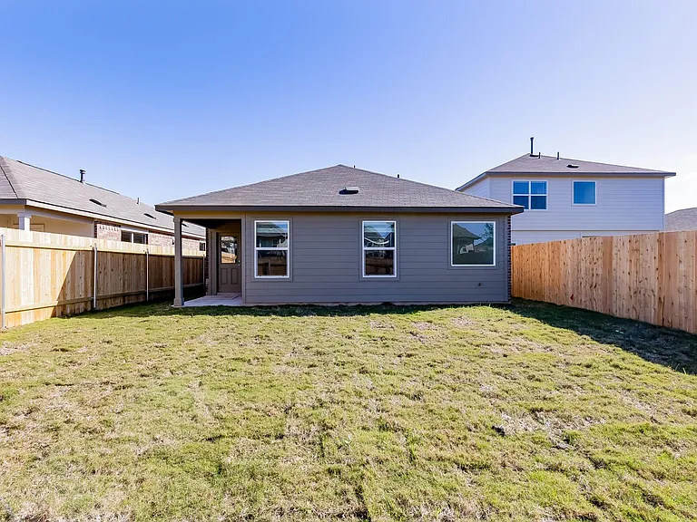 318 Canley Loop — Photo 26