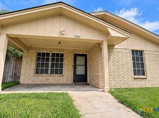 1301 N 10th St, Temple, TX 76501