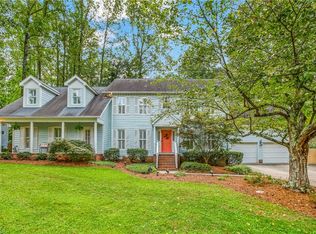 4644 Jamesford Dr, Jamestown, NC 27282
