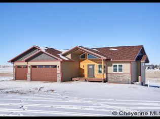 1856 Golden Lark Trl, Cheyenne, WY 82009
