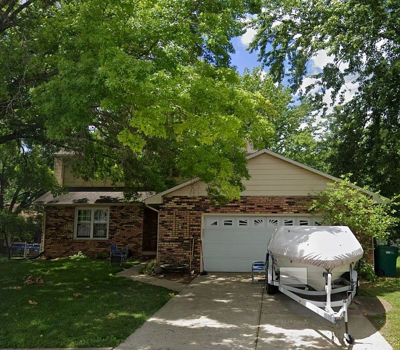1st image of 1050 Buckeye Ln