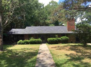 306 Lucas St, Kosciusko, MS 39090