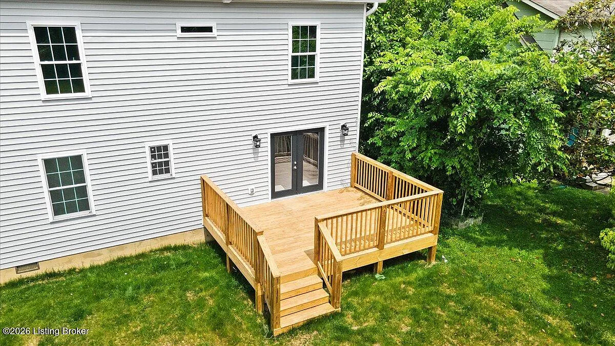 4 bed, 2.5 bath, 2250 sqft, $3,500 — Photo 4