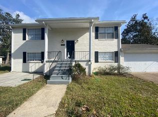 11474 Pine Dr, Gulfport, MS 39503