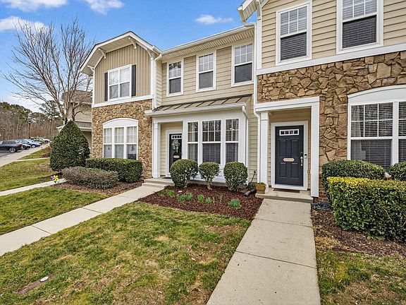 3rd image of 6024 Viking Dr