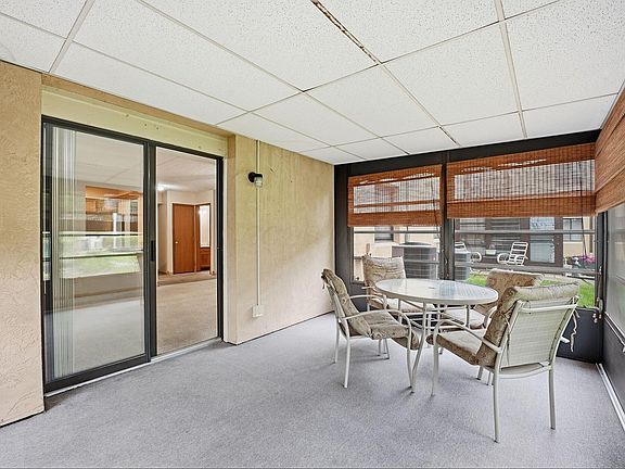 3rd image of 5970 Sharon Woods Blvd APT 100